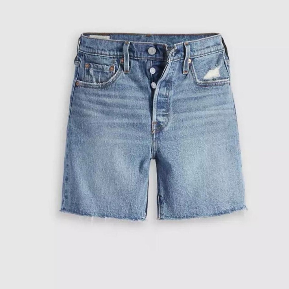 Levi’s 501 mid thigh shorts - Picture 4 of 8